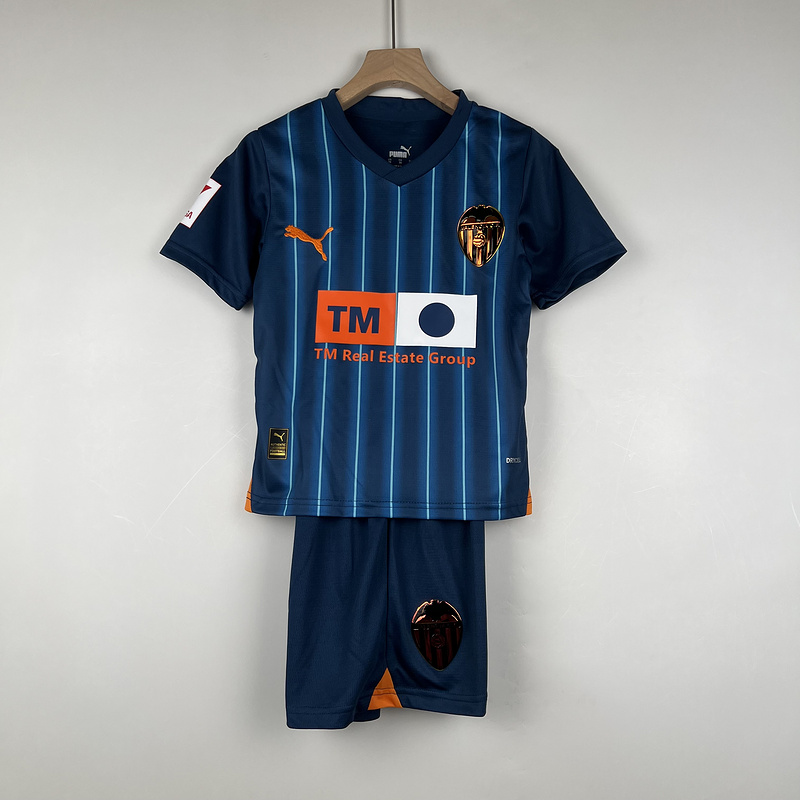 23/24 瓦伦西亚客场足球服