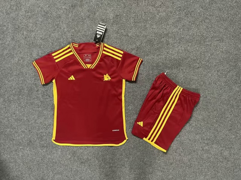 23/24 罗马主场成人足球服