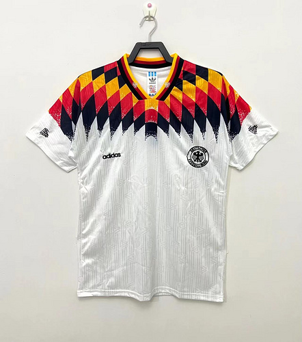 1994 年复古德国家居