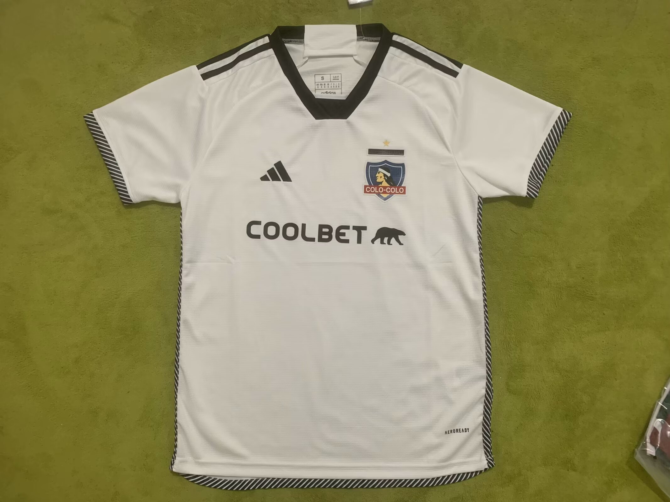 球迷版 24/25 Colo Colo 主场