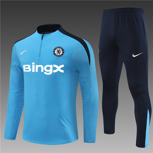 24/25 Chelsea 浅蓝色半拉链运动服 全新广告