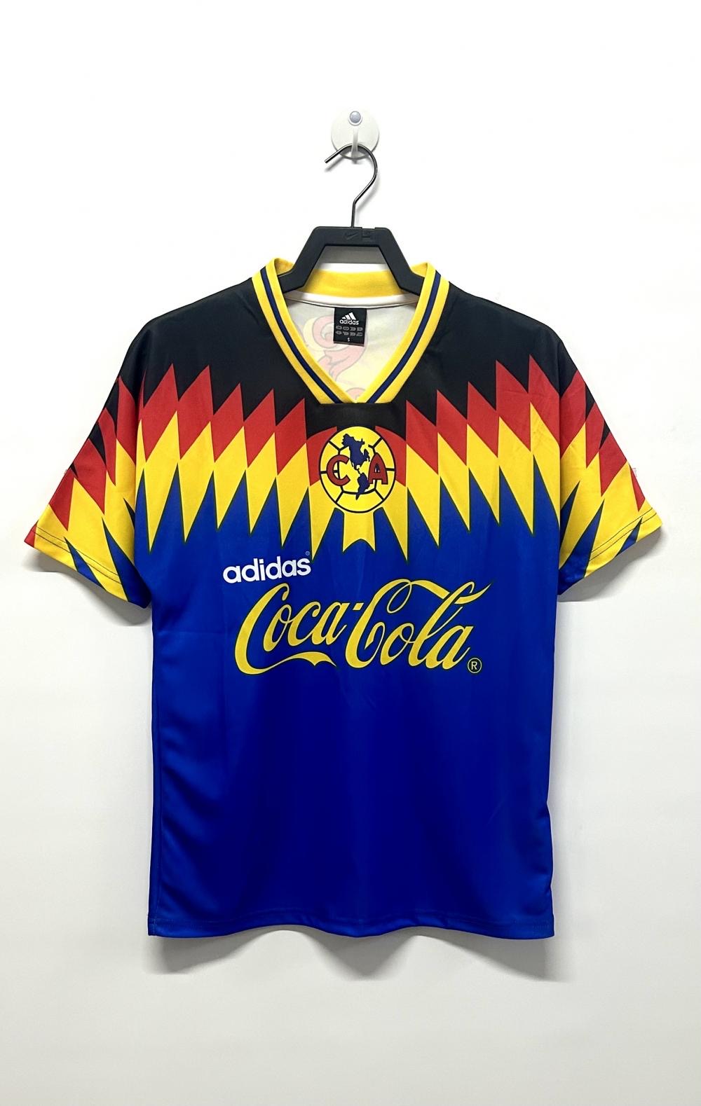 复古 1995 年 Club America 客场球衣