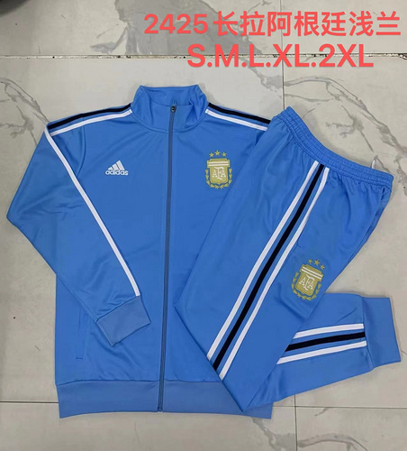 24/25 阿根廷浅蓝色夹克套装金色队徽