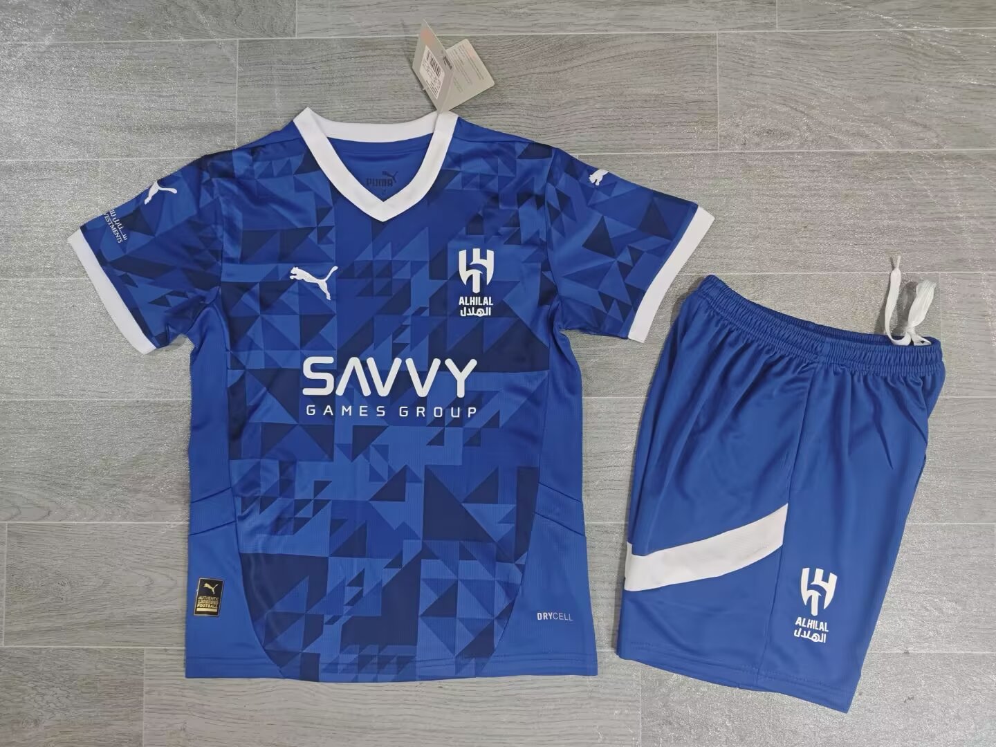 儿童套装 24/25 Al HILAL 主页