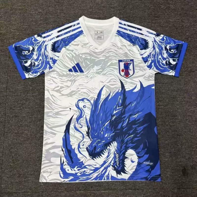 25-26 日本足球队球衣