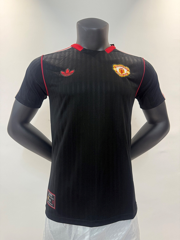 25/26曼联休闲服